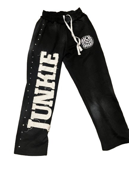 JUNKIE SWEATS